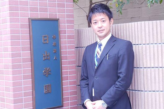 日出中学校・高等学校 教諭　大城　亮さん